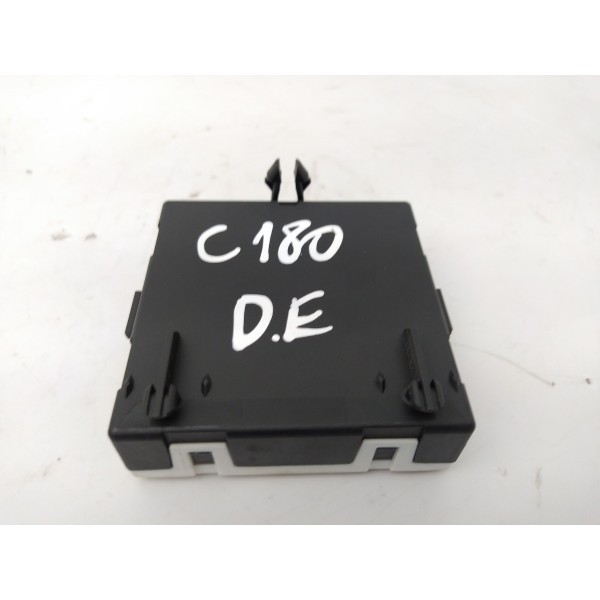 Módulo Porta Dianteira Esquerda C180 2016 A2059004121