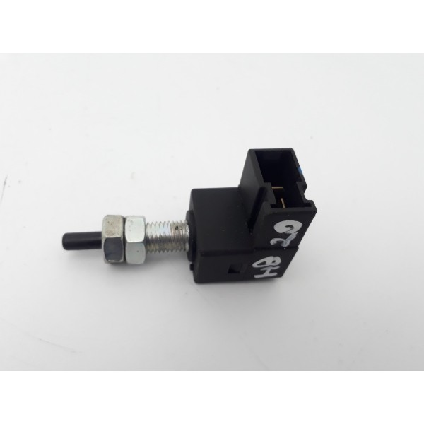 Interruptor Pedal Luz Freio Hyundai Hb20 2013 2014
