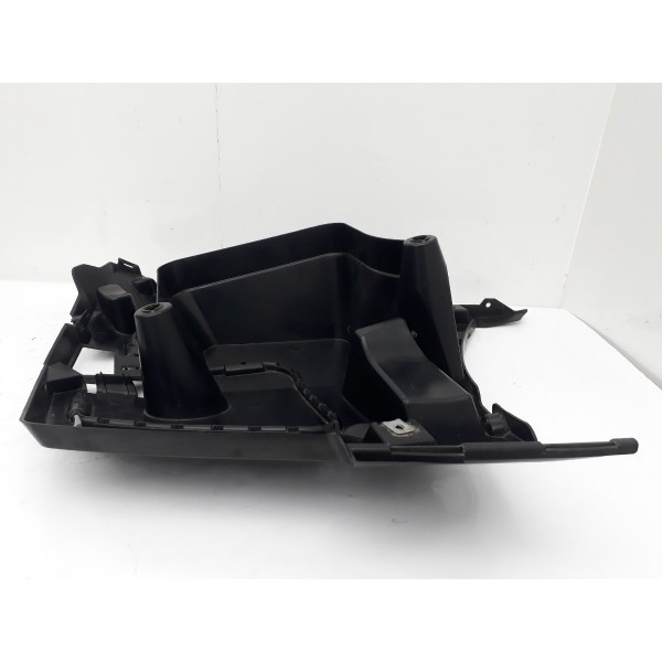 Suporte Guia Esquerdo Parachoque Traseiro Bmw 535i Gt 2012