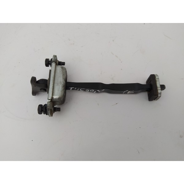 Limitador Porta Traseira Esquerda Hyundai Tucson 2011 2012