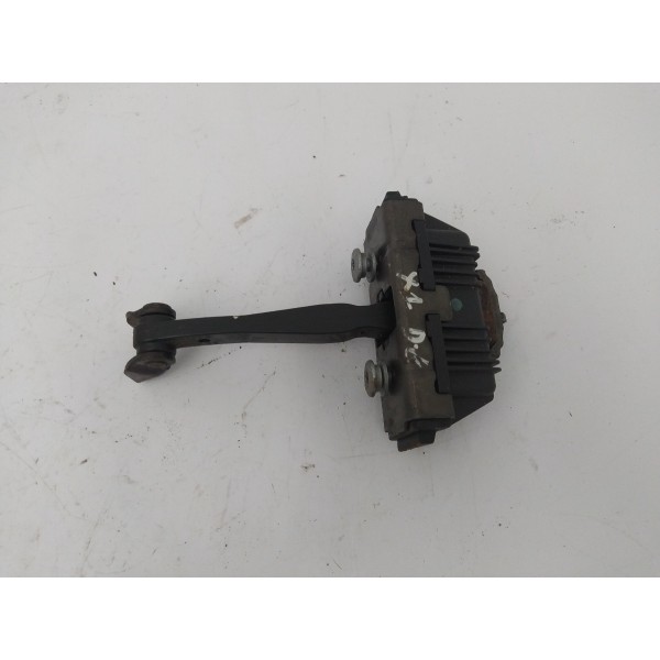 Limitador Porta Dianteira Esquerda Bmw X1 2010 2011