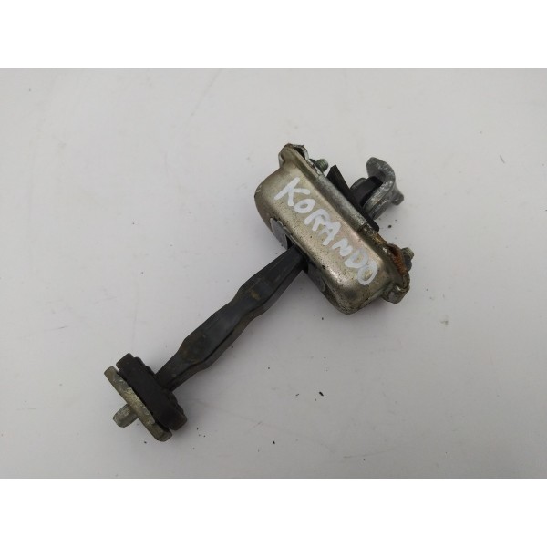 Limitador Dianteiro Direito Ssangyong Korando 2011 2012