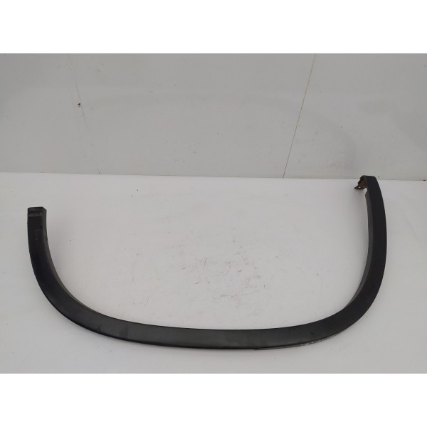 Moldura Paralama Traseiro Esquerdo Volkswagen Tiguan 2011