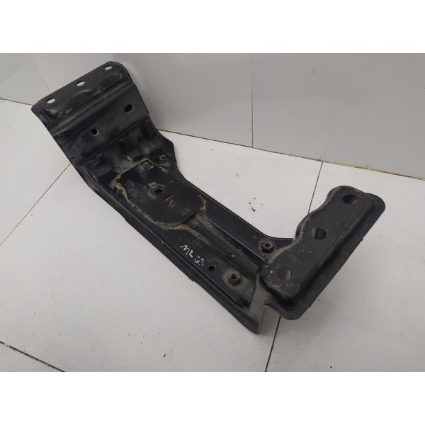 Suporte Caixa Velocidade Câmbio Ml 63 Amg 2010 A1642400302
