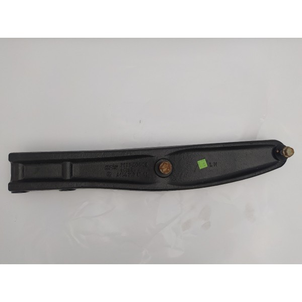Suporte Esquerdo Reboque Mercedes Benz Ml 63 Amg 2010