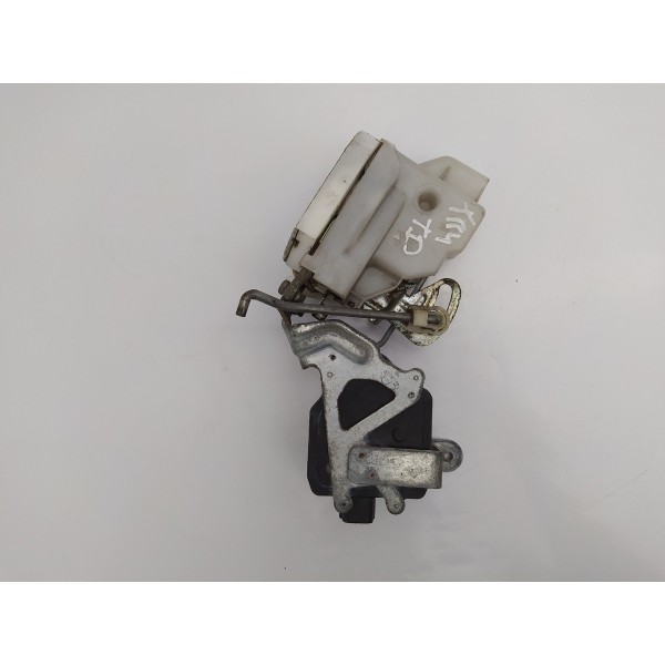 Fechadura Porta Traseira Direita Pajero Tr4 2008