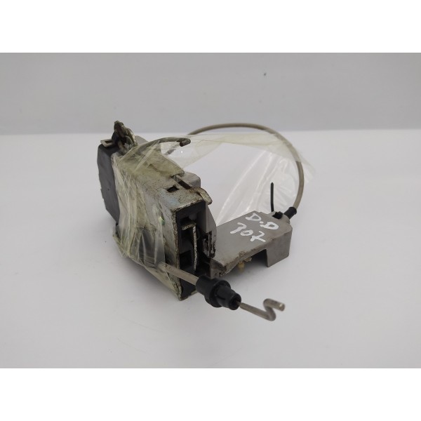 Fechadura Porta Dianteira Direita Peugeot 307 2010 2011