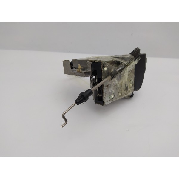 Fechadura Porta Dianteira Direita Peugeot 307 2010 2011