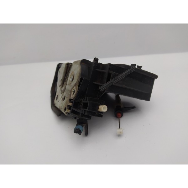 Fechadura Traseira Esquerda Bmw X1 2010 2011