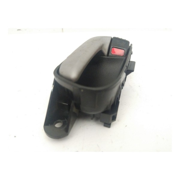 Maçaneta Interna Dianteira Esquerda Suzuki Grand Vitara 2012