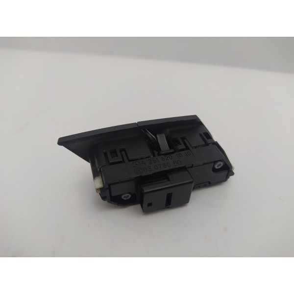 Botão Trava Direito Mercedes Ml 63 Amg 2010 A2518201010