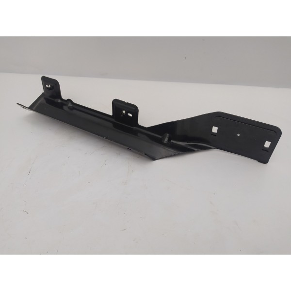 Suporte Guia Traseiro Esquerdo Mercedes Ml 63 Amg 2009 2010