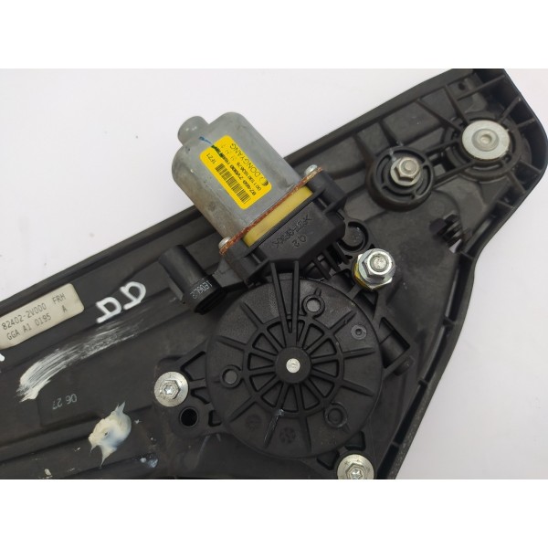 Máquina Vidro Dianteira Direita Hyundai Veloster 2012