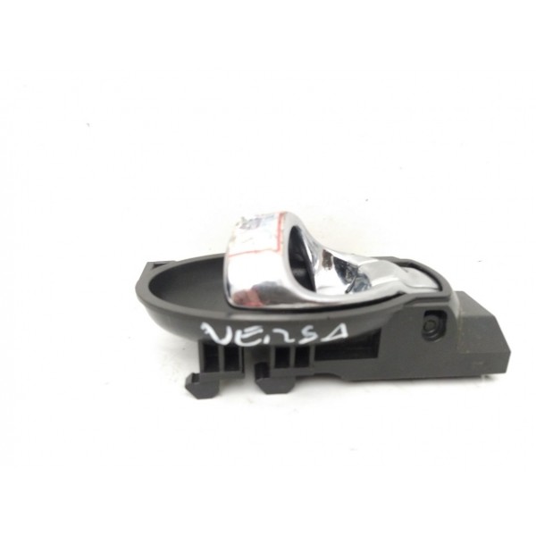 Maçaneta Interna Traseira Esquerda Nissan Versa 2011 2012