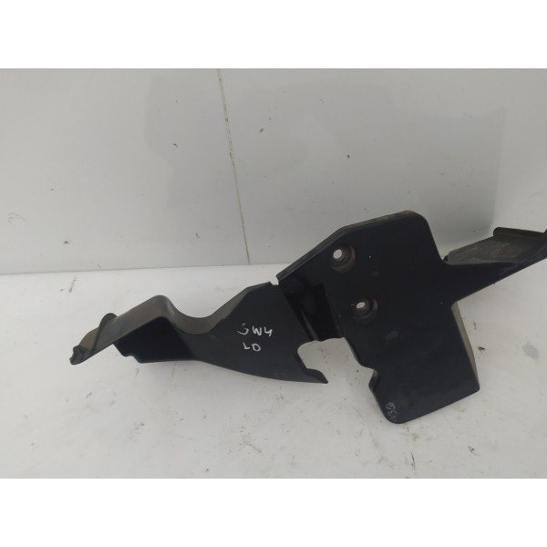 Defletor Radiador Direito Toyota Hilux Sw4 2013 2014