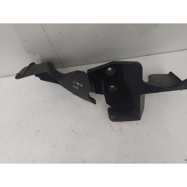 Defletor Radiador Direito Toyota Hilux Sw4 2013 2014