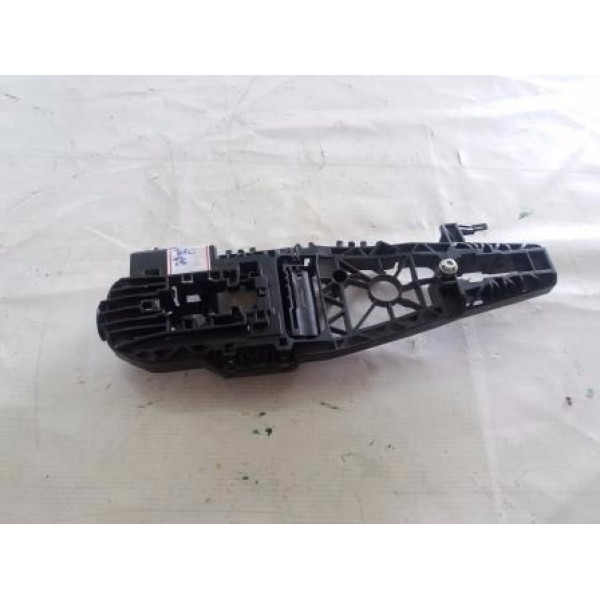 Suporte Da Maçaneta Traseira Esquerda Fiat Toro