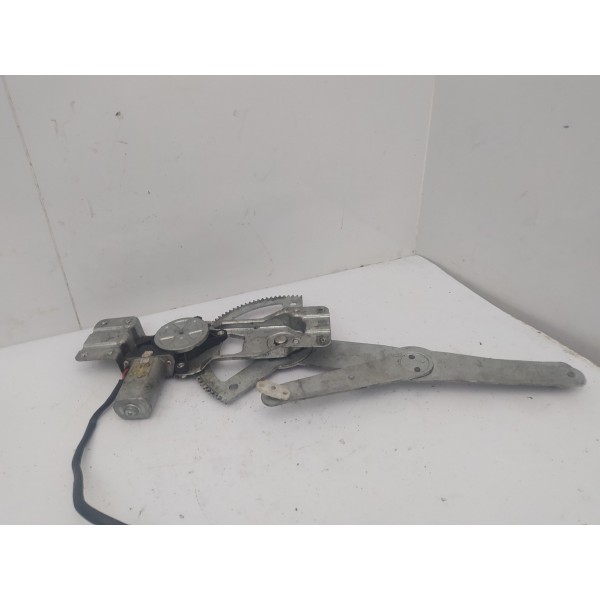 Máquina Vidro Dianteira Direita Chevrolet Corsa 2000 2001