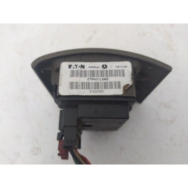 Botão Comando Vidro Traseiro Chrysler Pt Cruiser 2004 2005