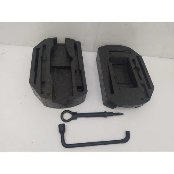 Estojo Do Macaco  Citroën C4 Lounge 2014 2015