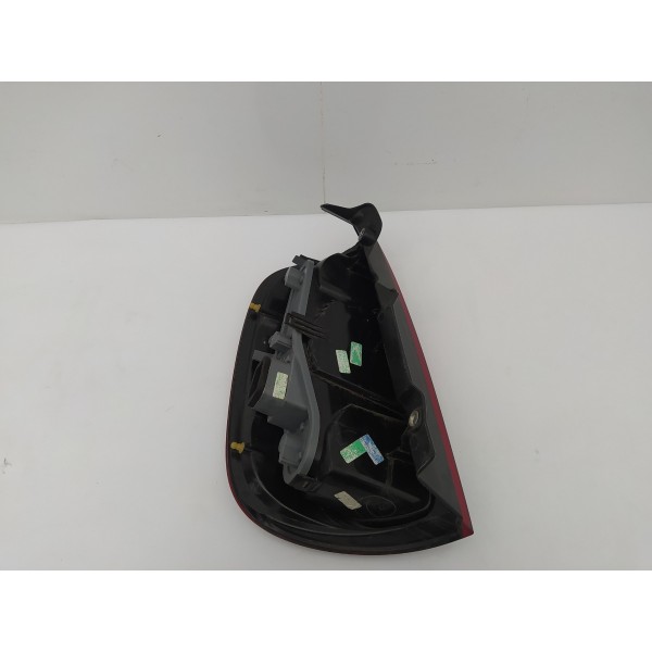 Lanterna Direita Fiat Uno Vivace 2011 2012 2013 2014 2015