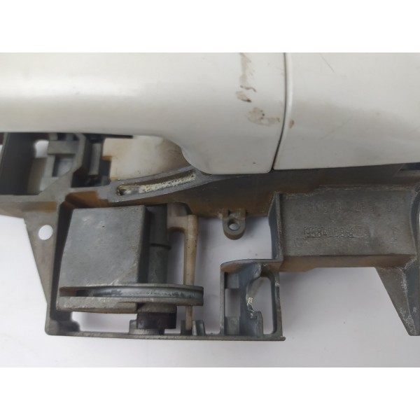Maçaneta Externa Dianteira Direita Peugeot 3008 2011 2012