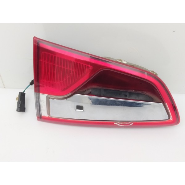 Lanterna Tampa Traseira Direita Ford Ecosport 2014 Detalhe