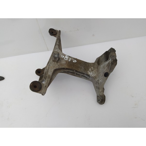 Suporte Intercooler Mercedes Benz C180 2016 A2740980939