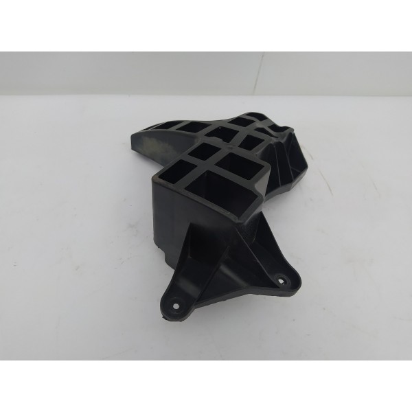 Guia Parachoque Traseiro Direito Renault Sandero 2010 2011