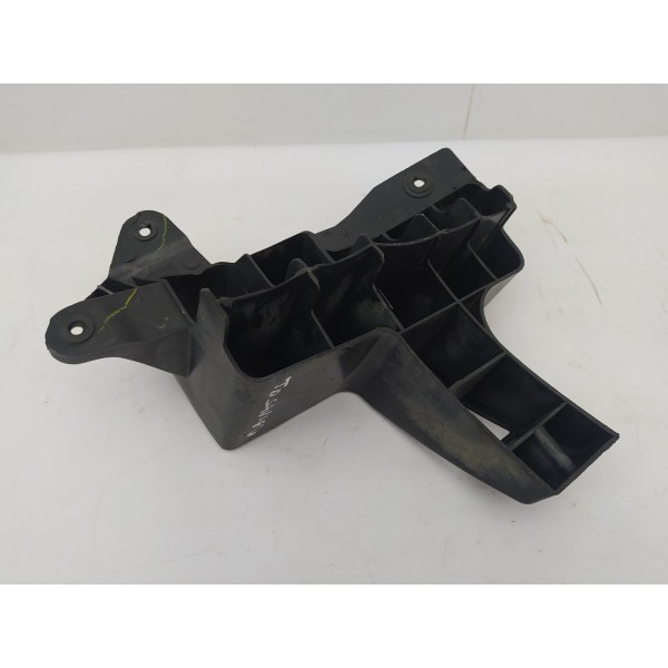 Guia Parachoque Traseiro Direito Renault Sandero 2010 2011