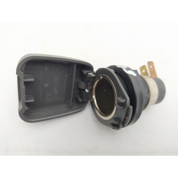 Entrada Tomada 12v Carregador Volvo V60 2016 2017
