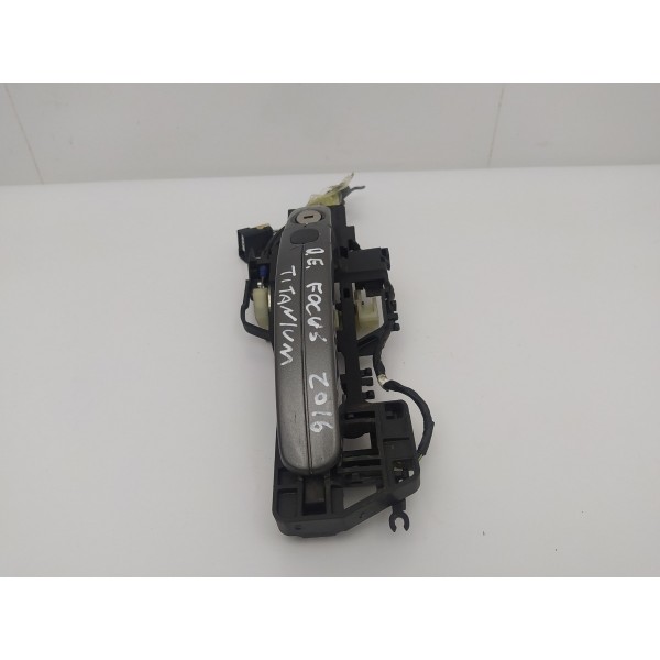 Maçaneta Externa Dianteira Esquerda Ford Focus Titanium 2016